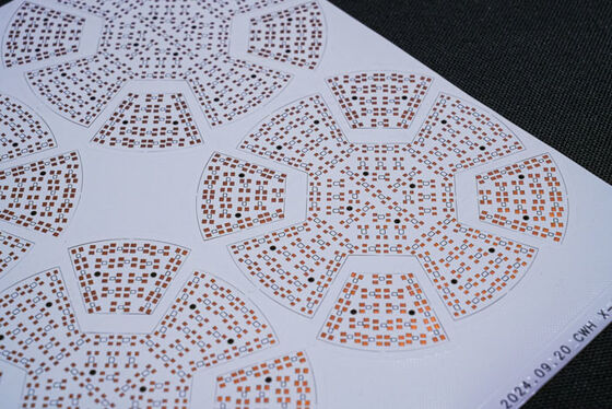 खरीदें एलईडी लाइटिंग के लिए फायर प्रोटेक्शन लेवल V0 और कस्टमाइज्ड सर्विसेज के साथ डबल लेयर फ्लेक्सिबल सर्किट बोर्ड online manufacture