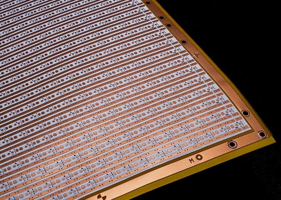वेल्डलेस ट्रैक लाइट या नो वेल्ड ट्रैक लाइट FPCB LED 2025-75LEDS/PCS-6.8*501.5-12V वायरलेस लॉन्ग डबल लेयर सर्किट बोर्ड के साथ
