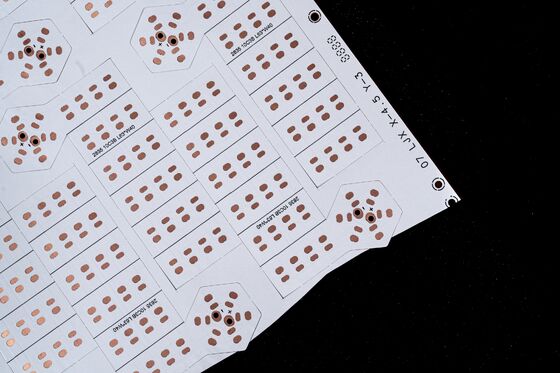 5050RGB LED बीड्स और LED स्ट्रिप्स के लिए OSP एंटीऑक्सीडेंट के साथ डबल लेयर फ्लेक्सिबल पीसीबी